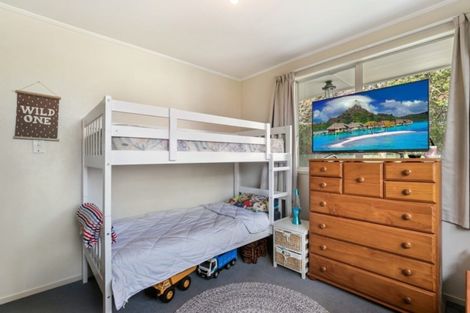 Photo of property in 21 Lina Place, Waiuku, 2123