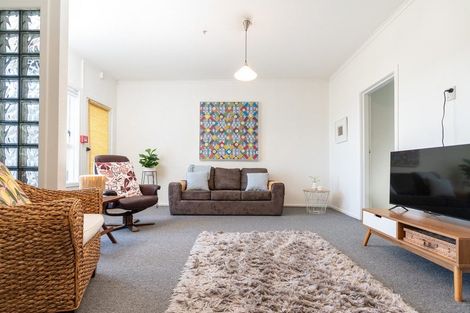 Photo of property in 2/16 Marewa Road, Hataitai, Wellington, 6021