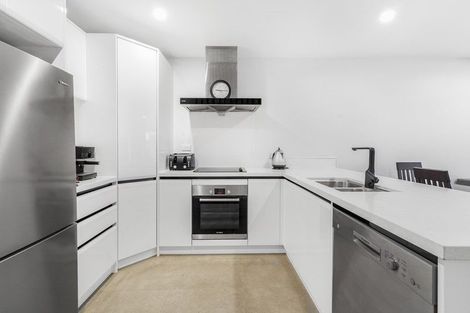 Photo of property in 22u4 Campbell Street, Frankton, Hamilton, 3204