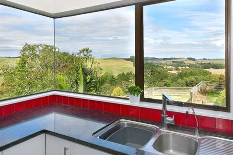 Photo of property in 1168 Old North Road, Helensville, Waimauku, 0882