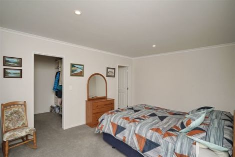 Photo of property in 2/27 Ngaio Street, Saint Martins, Christchurch, 8022