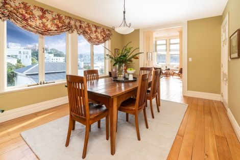 Photo of property in 4 Baring Street, Oriental Bay, Wellington, 6011