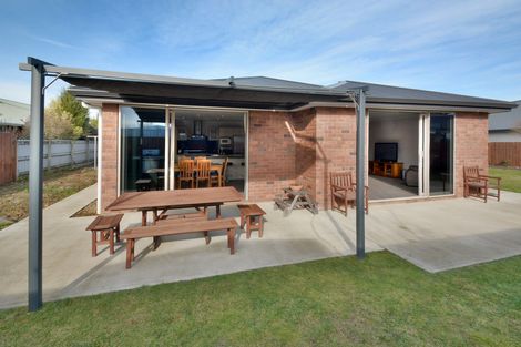 Photo of property in 18 William James Close, Mosgiel, 9024