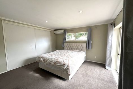 Photo of property in 12 Sheldon Place, Burswood, Auckland, 2013