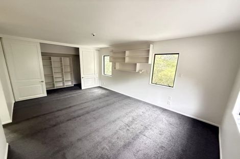 Photo of property in 29 Stephanie Close, Glenfield, Auckland, 0629