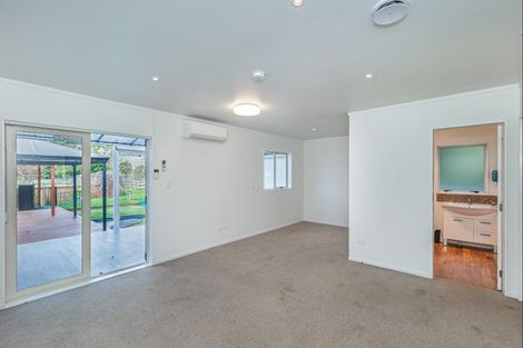 Photo of property in 84 The Avenue, Levin, 5510