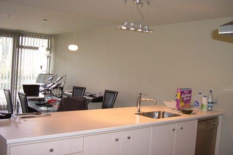 Photo of property in Montreaux Apartments, 4a/164 The Terrace, Wellington Central, Wellington, 6011