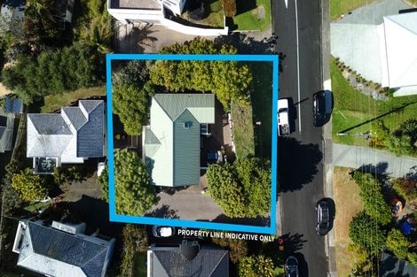 Photo of property in 1 Alfred Street, Northcote Point, Auckland, 0627