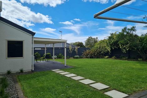 Photo of property in 28 Arataki Road, Havelock North, 4130