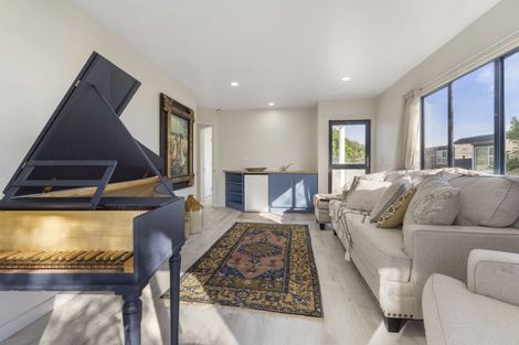 Photo of property in 136 Winara Avenue, Waikanae, 5036