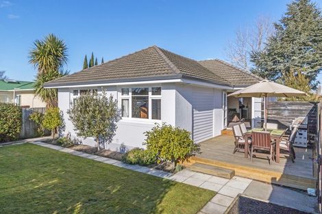 Photo of property in 69 Dunedin Street, Redwood, Christchurch, 8051