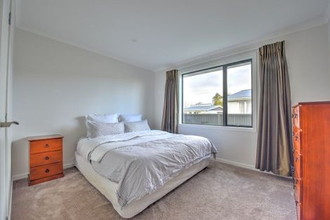 Photo of property in 17 Waverley Street, East Gore, Gore, 9710