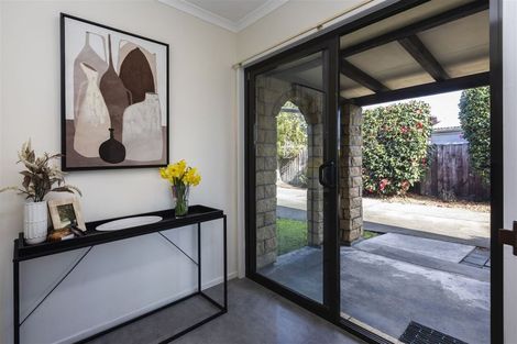 Photo of property in 38 Veitches Road, Casebrook, Christchurch, 8051