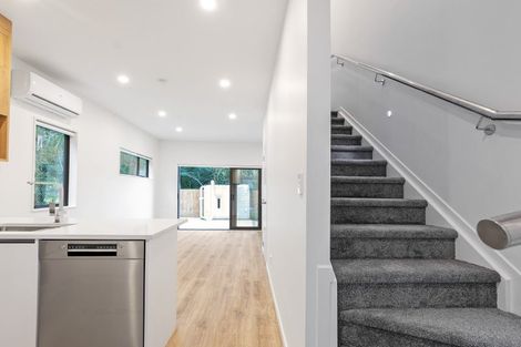 Photo of property in 7/43 Ranui Avenue, Ranui, Auckland, 0612