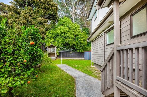 Photo of property in 2/1 Hatherlow Street, Glenfield, Auckland, 0629