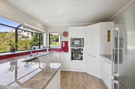 Photo of property in 5b Becker Way, Karori, Wellington, 6012