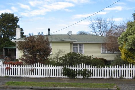 Photo of property in 14 Jones Place, Masterton, 5810