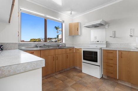 Photo of property in 17a Seaview Road, Otumoetai, Tauranga, 3110