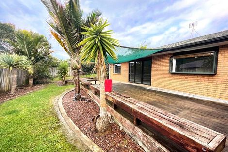 Photo of property in 4 Courtvale Place, Flat Bush, Auckland, 2019