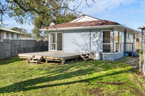 Photo of property in 35 Purcell Place, Melville, Hamilton, 3206
