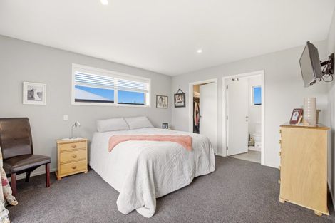 Photo of property in 12 Claremont Crescent, Amberley, 7410