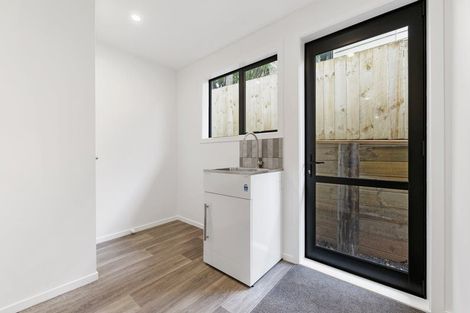 Photo of property in 30b Russell Road, Manurewa, Auckland, 2102