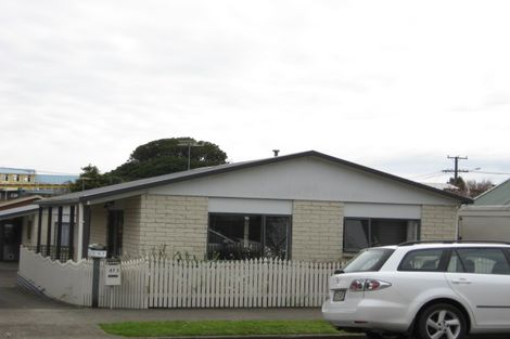Photo of property in 2/47 Gilbert Street, New Plymouth, 4310