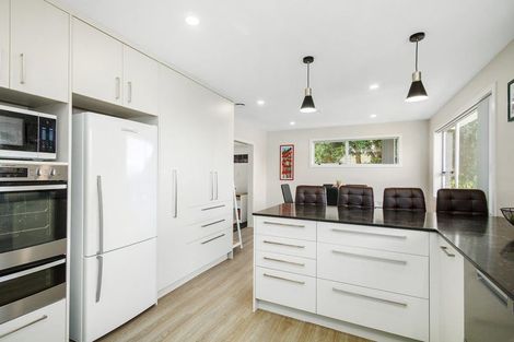 Photo of property in 4 Saint Aidans Way, Tawa, Wellington, 5028
