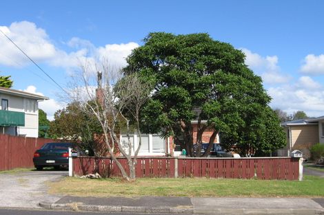 Photo of property in 34 Strid Road, Te Atatu South, Auckland, 0610