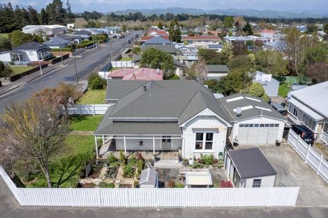Photo of property in 8 York Street, Dannevirke, 4930