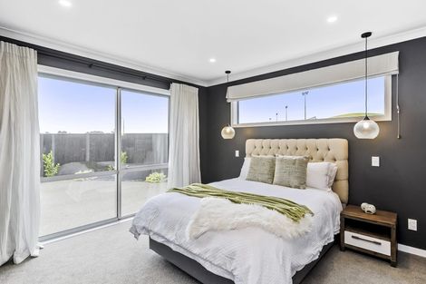 Photo of property in 37 Hudson Place, Paraparaumu, 5032