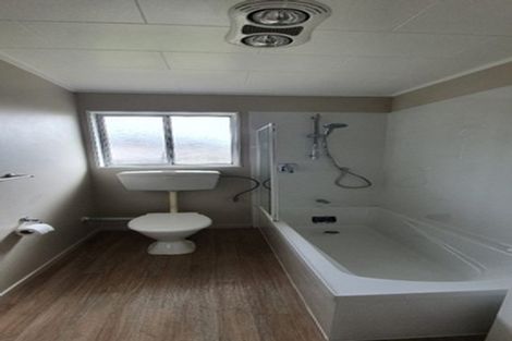 Photo of property in 7f3 Davies Street, Tawa, Wellington, 5028