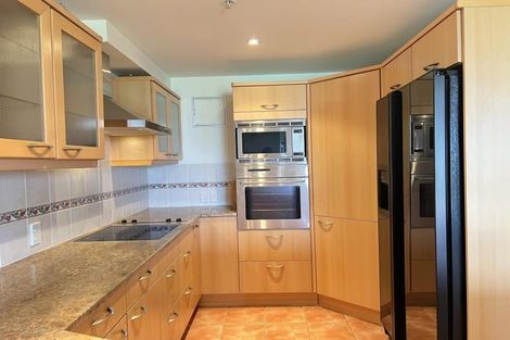Photo of property in 12/80u Salamanca Road, Kelburn, Wellington, 6012