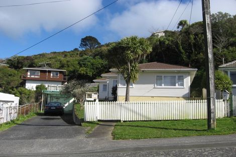 Photo of property in 35 Chamberlain Road, Karori, Wellington, 6012