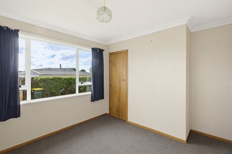 Photo of property in 12 Cargill Street, Levin, 5510