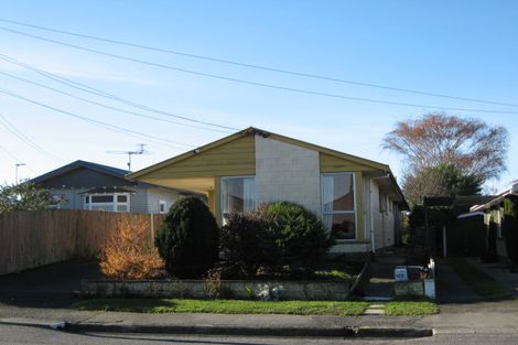 Photo of property in 112 Bower Avenue, New Brighton, Christchurch, 8083