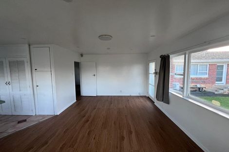 Photo of property in 1/11 Hooker Place, Papatoetoe, Auckland, 2025