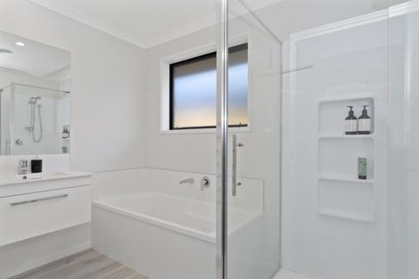 Photo of property in 9 Tamapahore Boulevard, Papamoa Beach, Papamoa, 3118