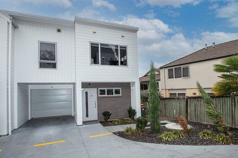Photo of property in 17/19u Ruakiwi Road, Hamilton Lake, Hamilton, 3204