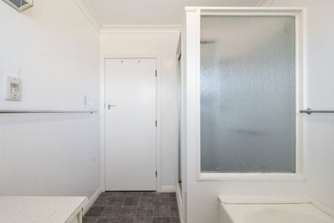 Photo of property in 19 Henare Street, West End, Palmerston North, 4412