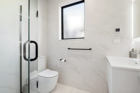 Photo of property in 3 Lemon Grove Lane, Greenhithe, Auckland, 0632
