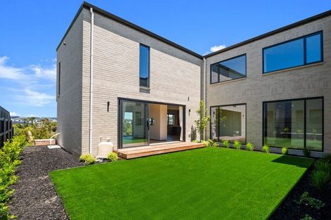 Photo of property in 43 Bristol Freighter Road, Hobsonville, 0616