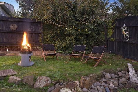 Photo of property in 10 Savoy Road, Glen Eden, Auckland, 0602