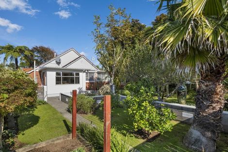 Photo of property in 59 Somerset Street, Brooklands, New Plymouth, 4310