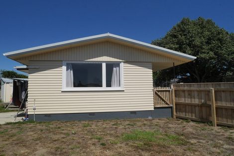 Photo of property in 86 Michael Road, Paraparaumu Beach, Paraparaumu, 5032