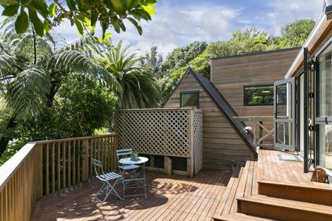 Photo of property in 19 Hereford Street, Wilton, Wellington, 6012