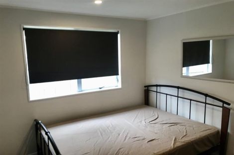 Photo of property in 2/77 Luanda Drive, Ranui, Auckland, 0612