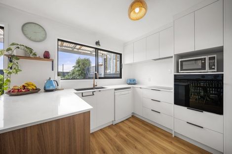 Photo of property in 70 Wainui Road, Raglan, 3225