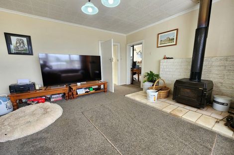 Photo of property in 663 Seven Mile Road, Runanga, 7803