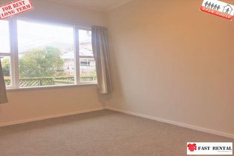 Photo of property in 1/120 Nile Road, Milford, Auckland, 0620